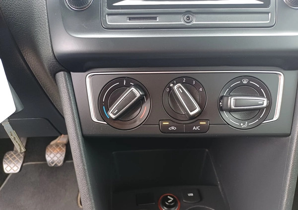 Volkswagen Polo cena 28900 przebieg: 173000, rok produkcji 2014 z Koło małe 742
